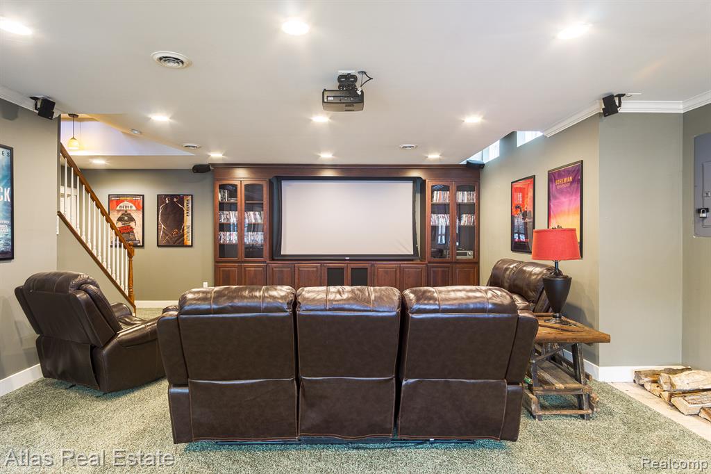 2716 Lake George Road Leonard, MI 48367 - Photo 68 of 98