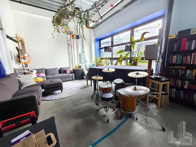 $2,950,000 | 135 Dore Street, San Francisco, CA 94103