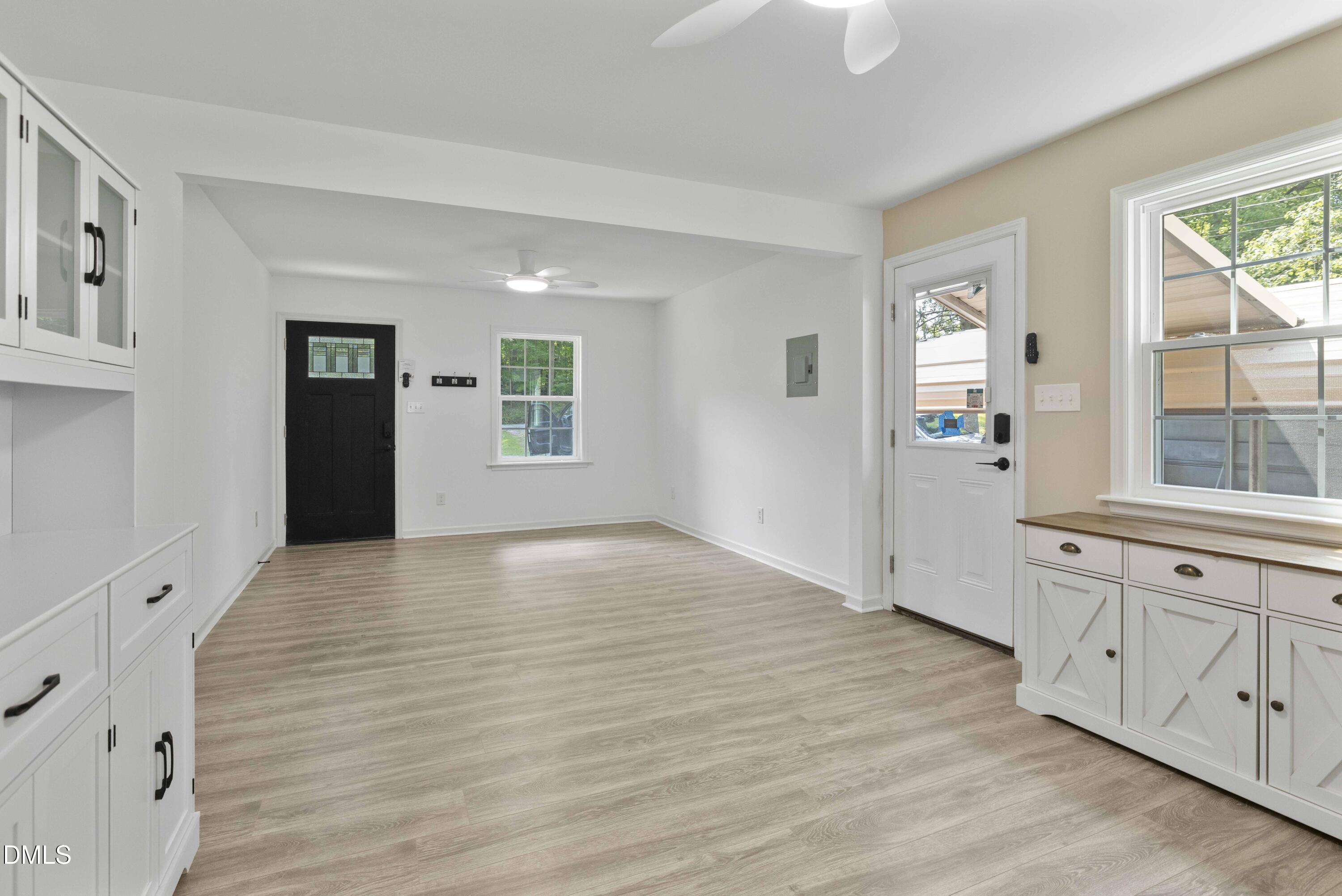 437 Woodsdale Road Roxboro, NC 27573 - Photo 15 of 32