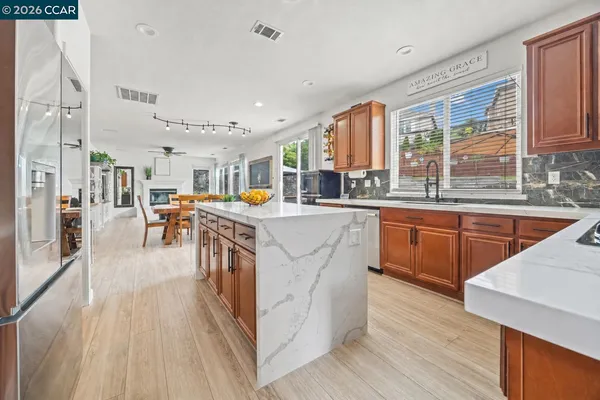 $1,550,000 | 911 Autumn Oak Circle, Concord, CA 94521