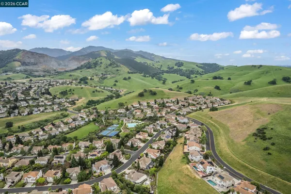 $1,550,000 | 911 Autumn Oak Circle, Concord, CA 94521