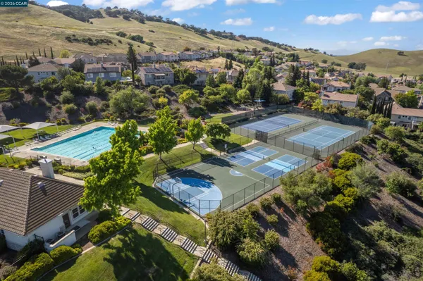 $1,550,000 | 911 Autumn Oak Circle, Concord, CA 94521