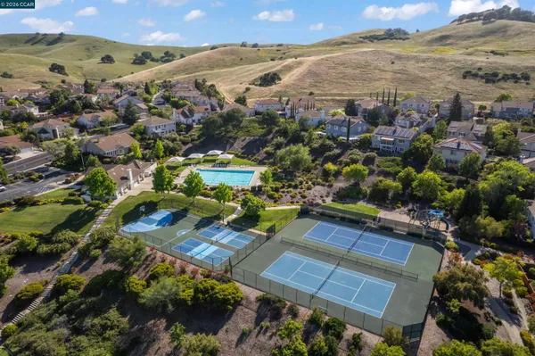 $1,550,000 | 911 Autumn Oak Circle, Concord, CA 94521