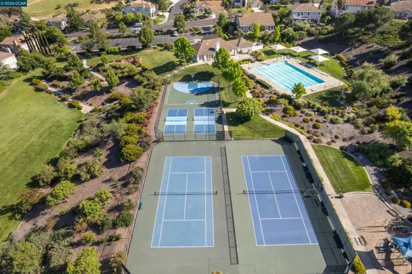 $1,550,000 | 911 Autumn Oak Circle, Concord, CA 94521