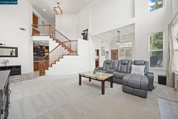 $1,550,000 | 911 Autumn Oak Circle, Concord, CA 94521