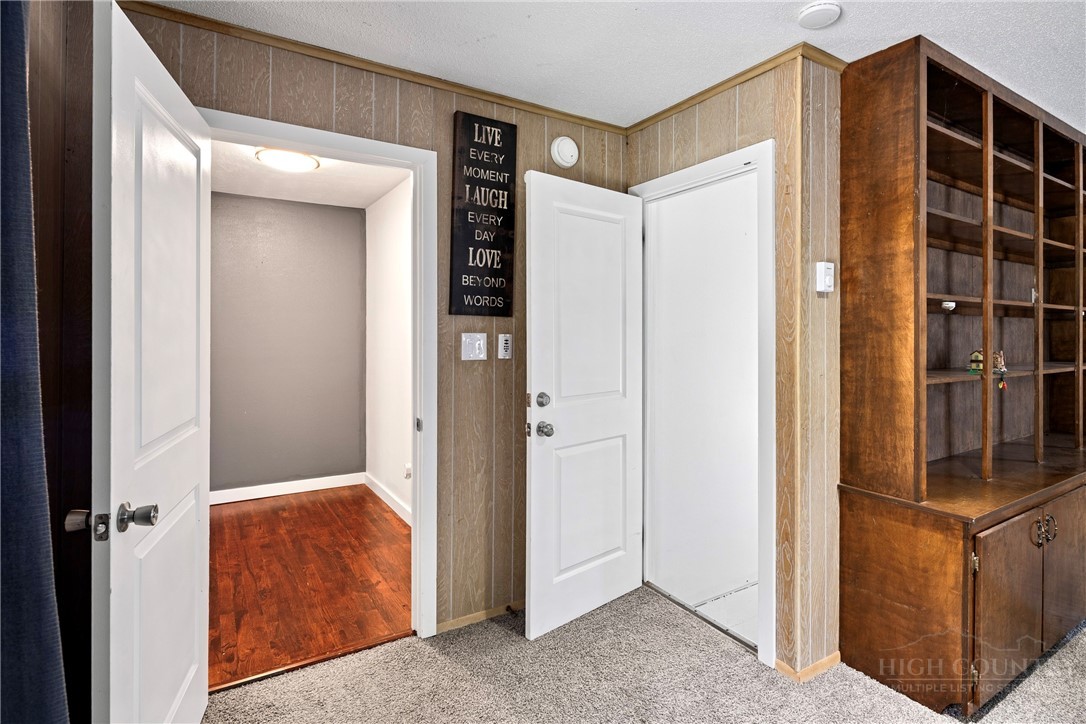 913 Winterberry Trail Boone, NC 28607 - Photo 32 of 43