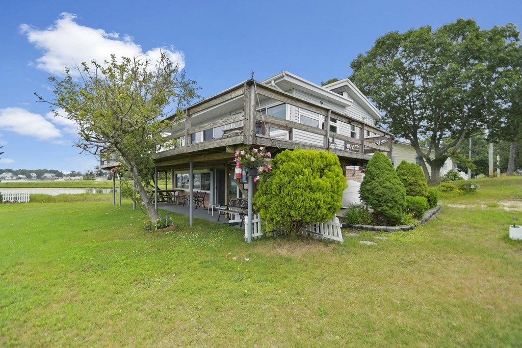 15 River Terrace Wareham, MA 02571 - Photo 4 of 42