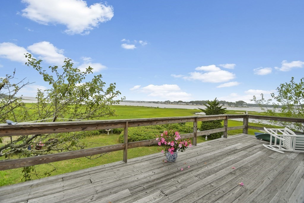 15 River Terrace Wareham, MA 02571 - Photo 9 of 42