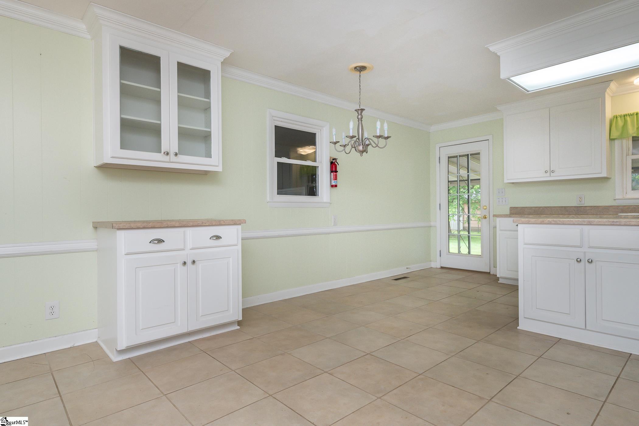 619 Holly Springs Road Lyman, SC 29365 - Photo 8 of 29
