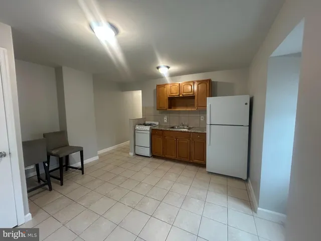 $1,100 | 531 Brinton Street, Unit 3, Philadelphia, PA 19144