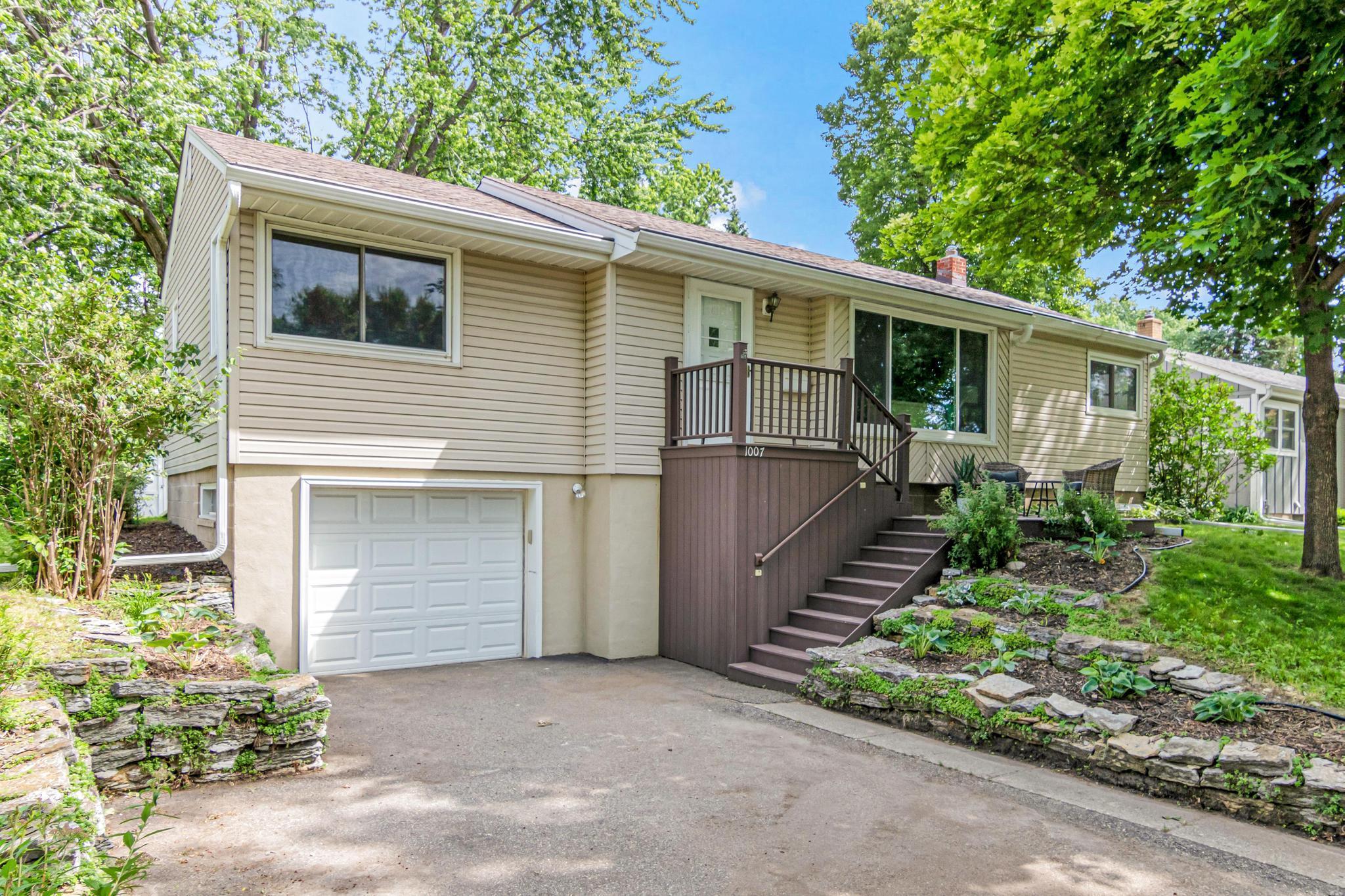 1007 Ingerson Road Shoreview, MN 55126 - Photo 1 of 27 Gallery Image 1