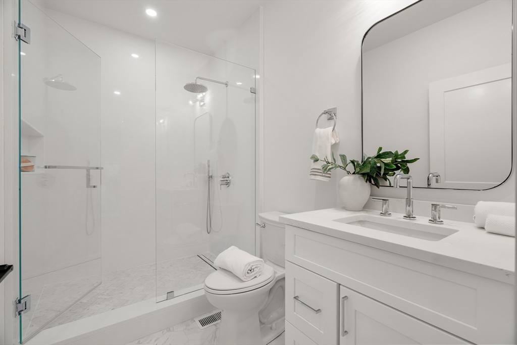 26 Adelaide Street Boston, MA 02130 - Photo 8 of 24