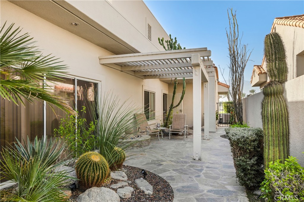 37 Oak Tree Drive Rancho Mirage, CA 92270 - Photo 7 of 54 a view of balcony with patio