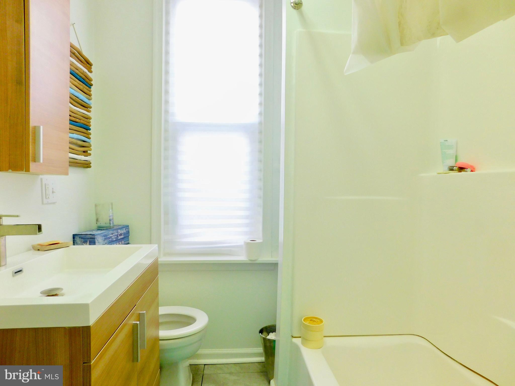 249 Rochelle Avenue Philadelphia, PA 19128 - Photo 15 of 35