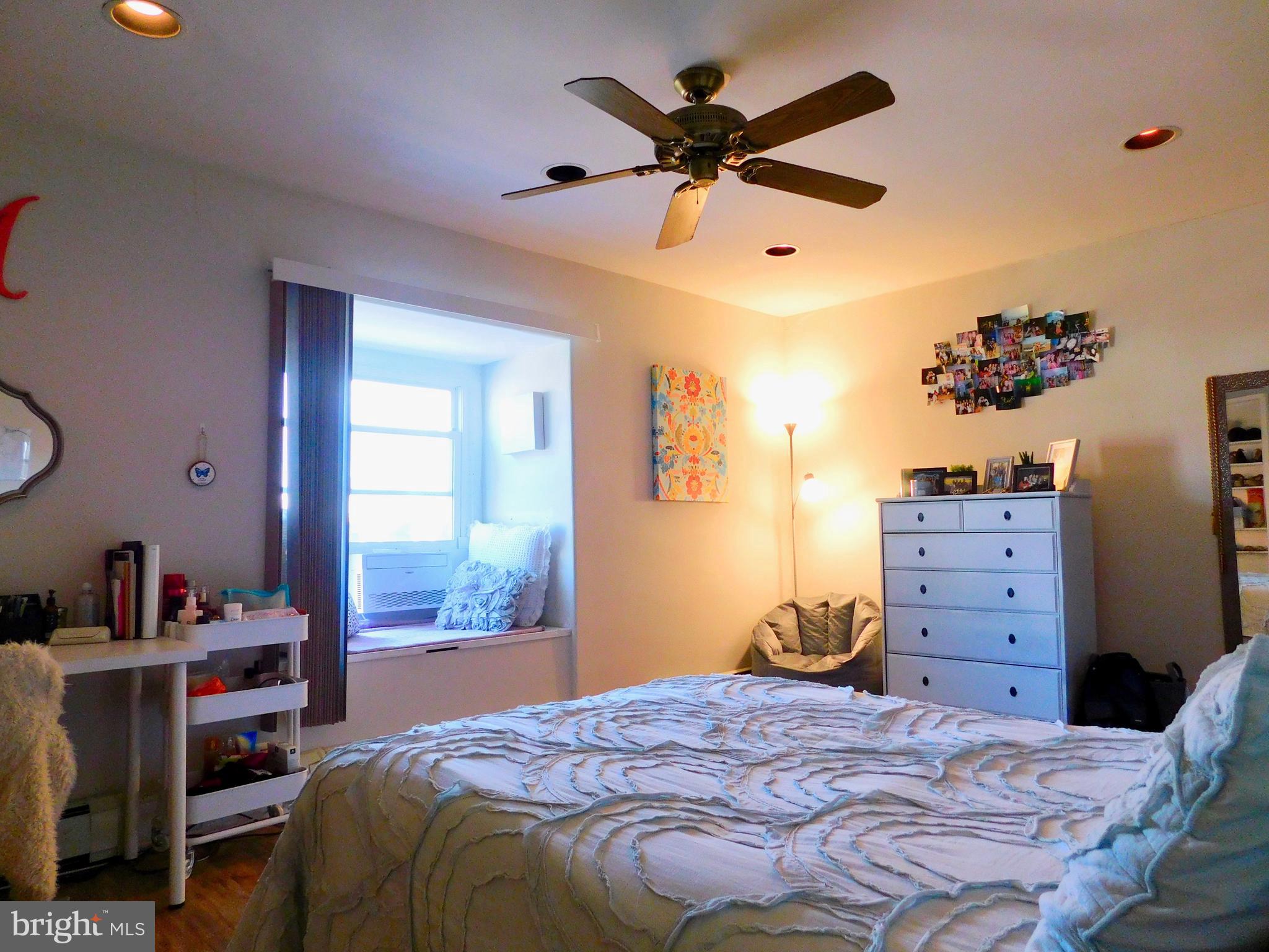 249 Rochelle Avenue Philadelphia, PA 19128 - Photo 31 of 35
