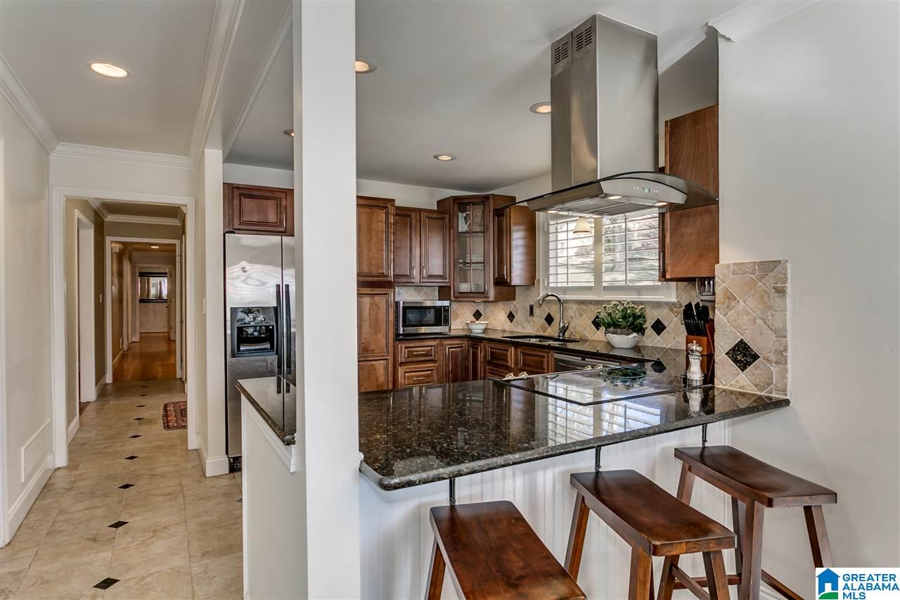 3653 Spring Valley Road Birmingham, AL 35223 - Photo 12 of 44