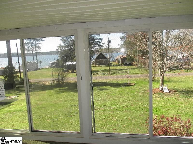 32 Hall Street Cross Hill, SC 29332 - Photo 8 of 16