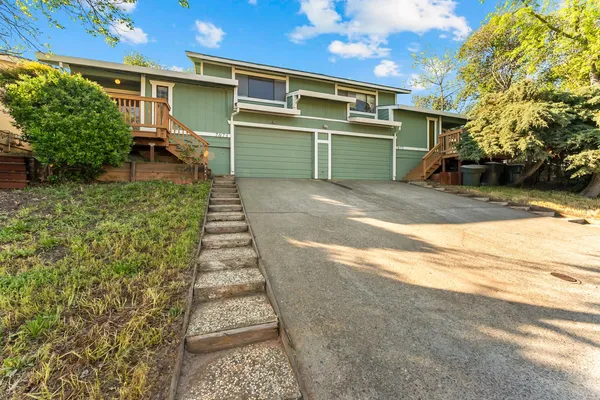 $799,900 | 7973 Cavalli Way, Fair Oaks, CA 95628