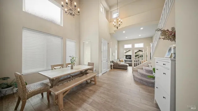 $1,064,950 | 1843 Bella Vista Way, Santa Rosa, CA 95403