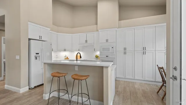 $1,064,950 | 1843 Bella Vista Way, Santa Rosa, CA 95403