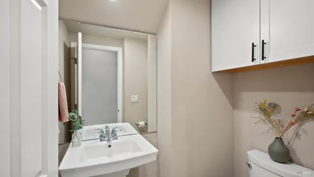 $1,064,950 | 1843 Bella Vista Way, Santa Rosa, CA 95403