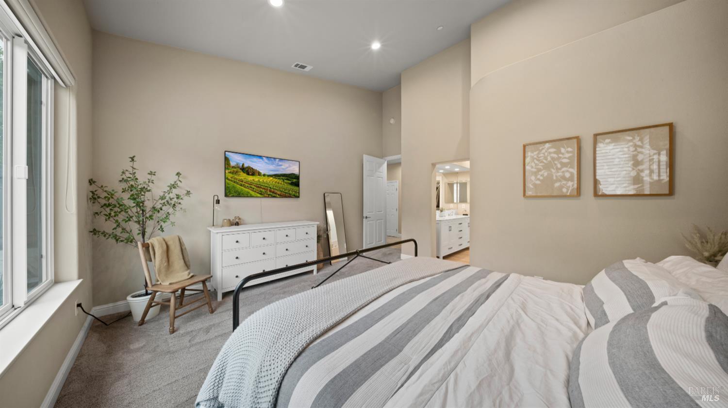 1843 Bella Vista Way Santa Rosa, CA 95403 - Photo 26 of 59