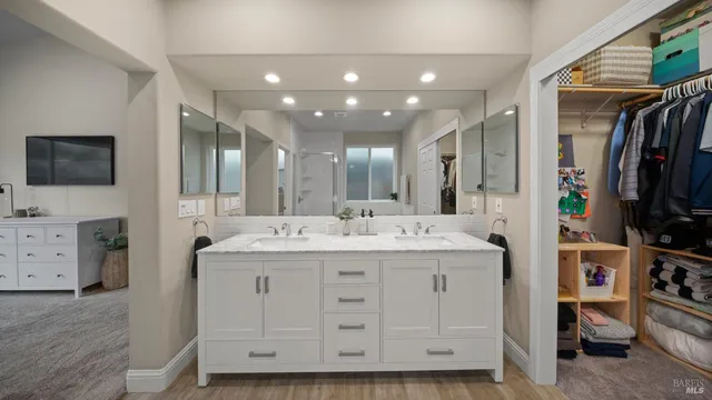 $1,064,950 | 1843 Bella Vista Way, Santa Rosa, CA 95403