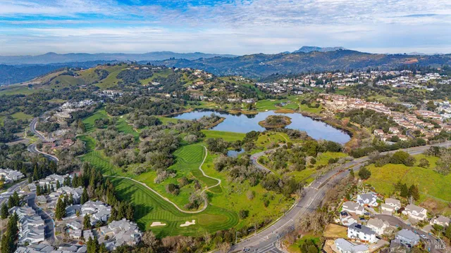 $1,064,950 | 1843 Bella Vista Way, Santa Rosa, CA 95403