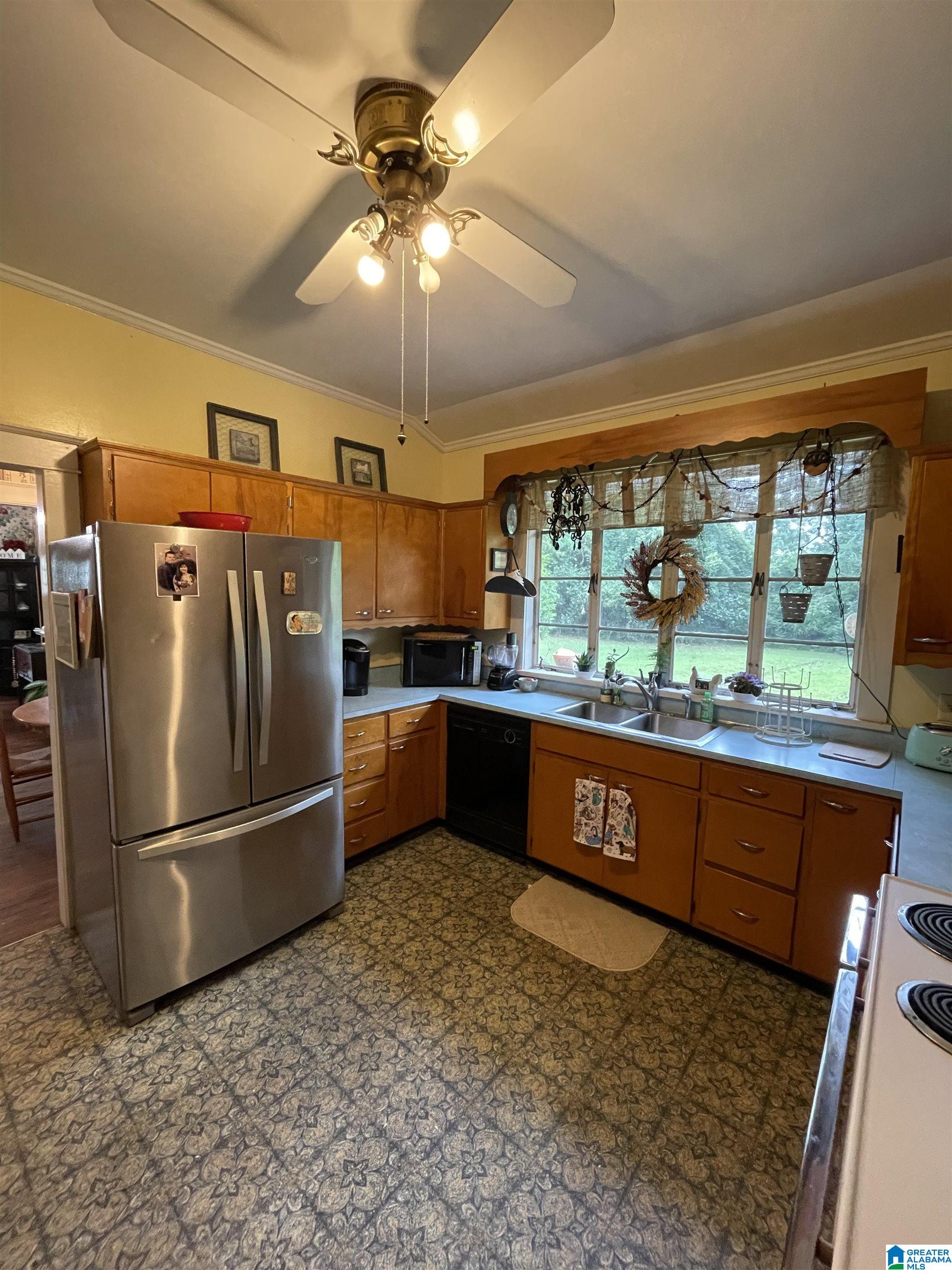 430 College Street Roanoke, AL 36274 - Photo 35 of 49