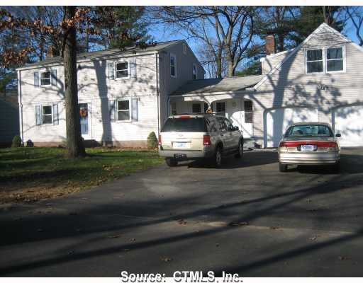 17 Iroquois Road Enfield, CT 06082 - Photo 1 of 1 Gallery Image 1