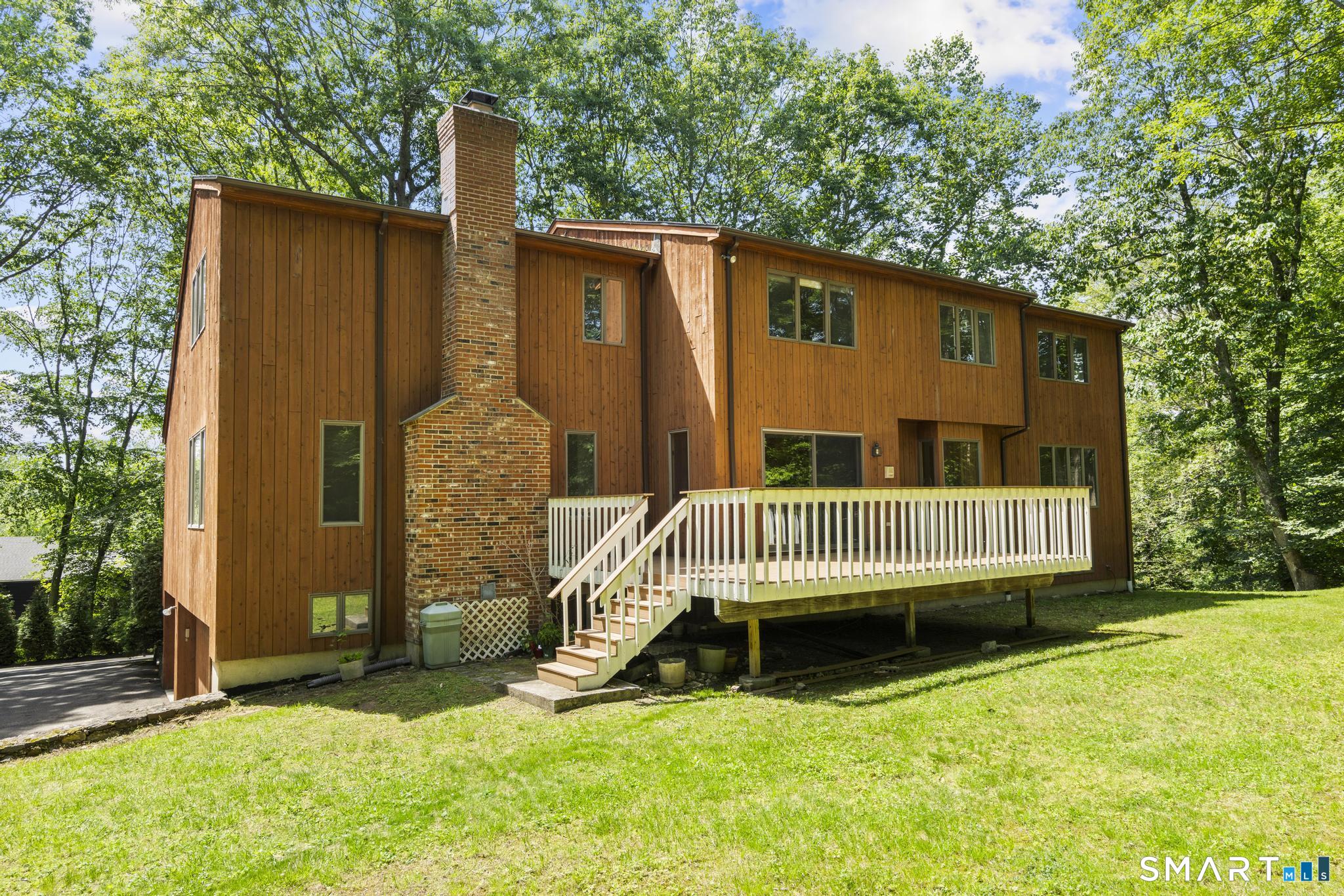 732 Den Road Stamford, CT 06903 - Photo 36 of 39