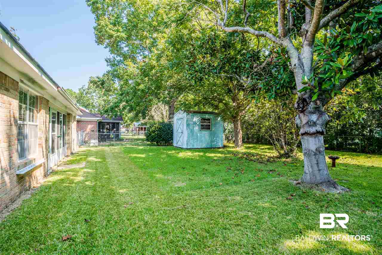 13 Hoffren Drive Fairhope, AL 36532 - Photo 20 of 23