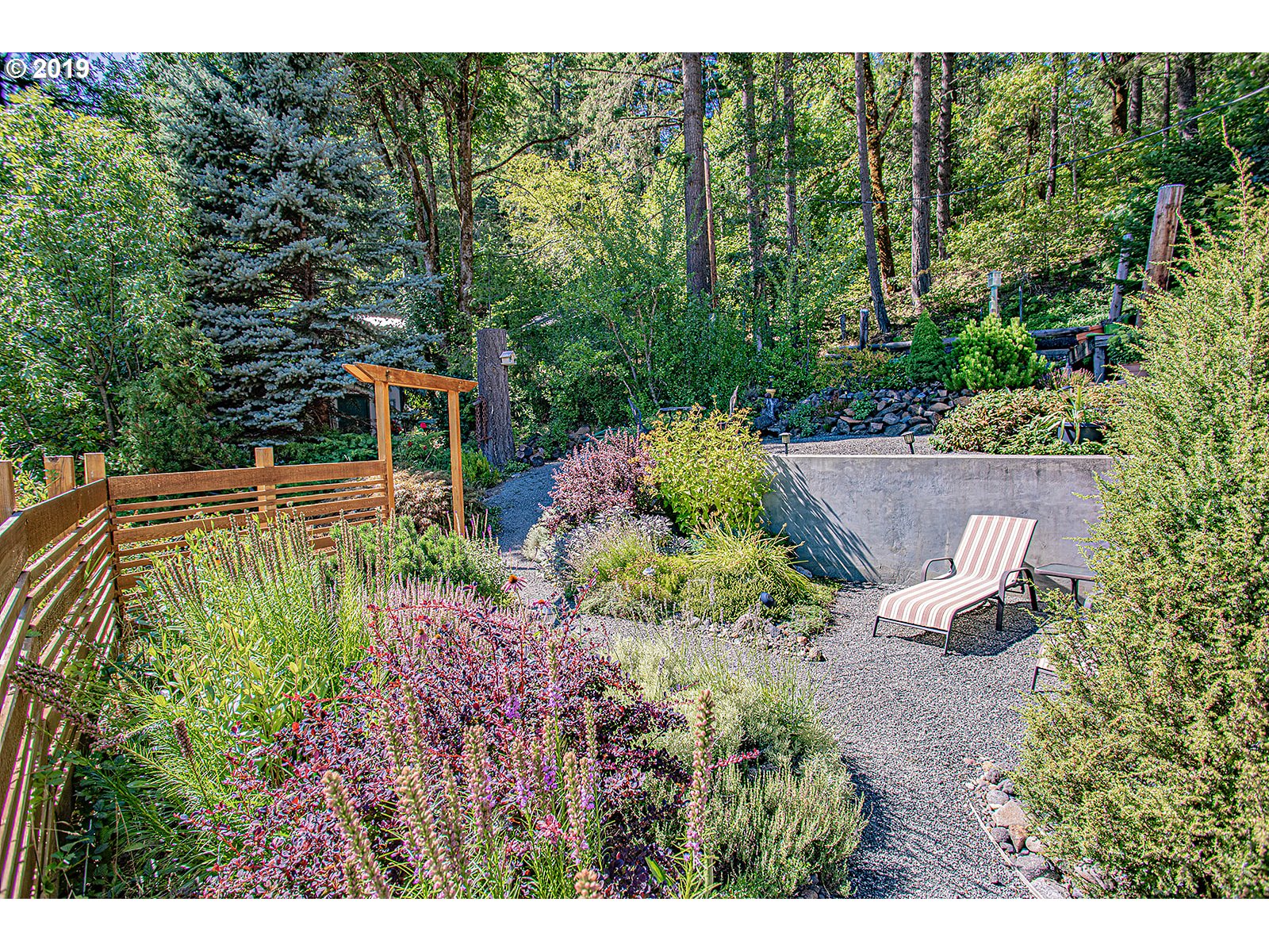 62 Lakeview Road White Salmon, WA 98672 - Photo 25 of 32 Gallery Image 25