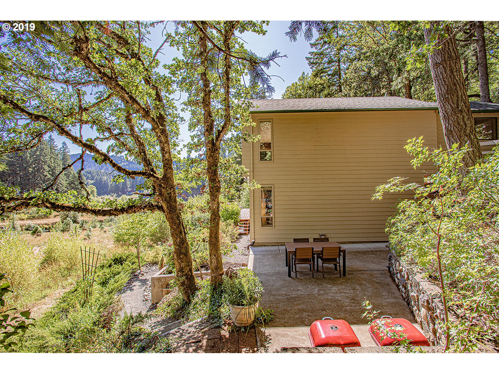 62 Lakeview Road White Salmon, WA 98672 - Photo 29 of 32 Gallery Image 29
