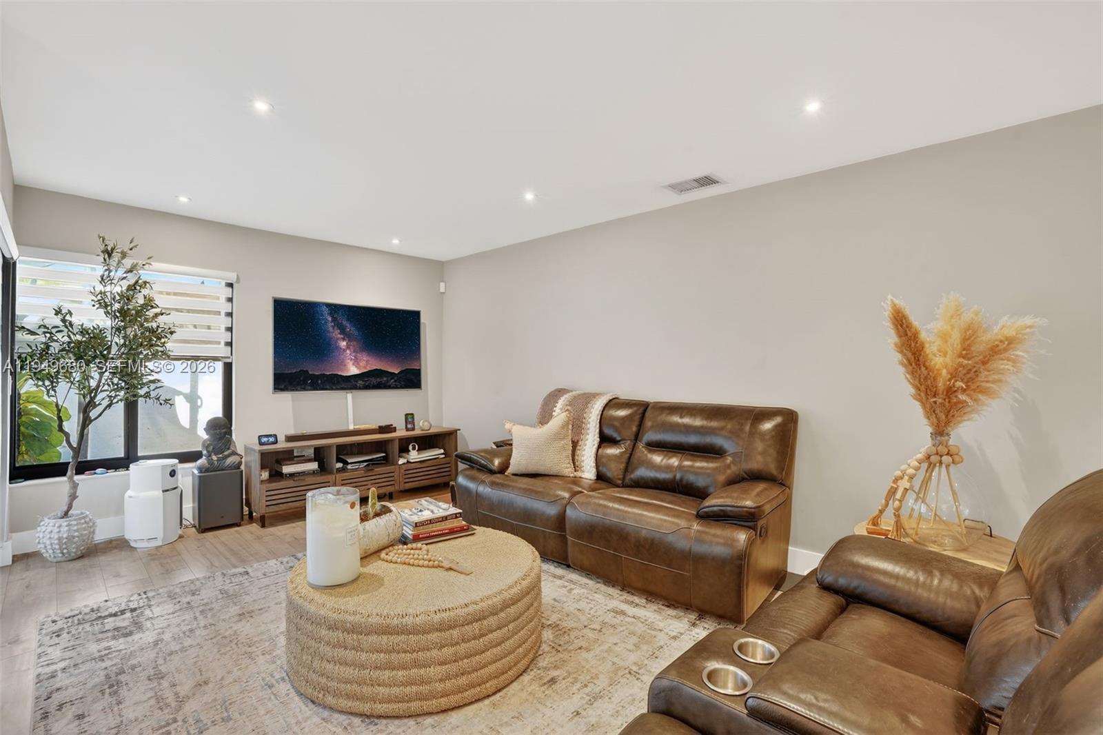 11106 Southwest 133rd Place Miami, FL 33186 - Photo 10 of 27