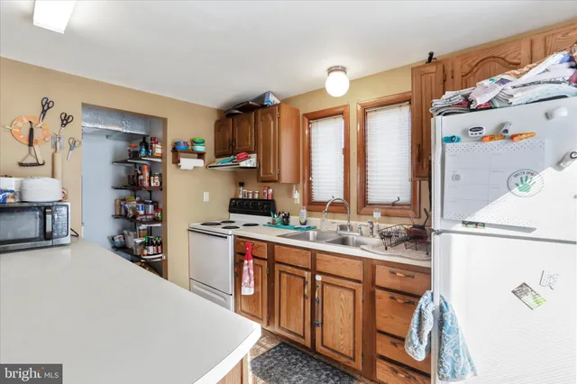 $179,900 | 16502 South Conda Way, Rawlings, MD 21557