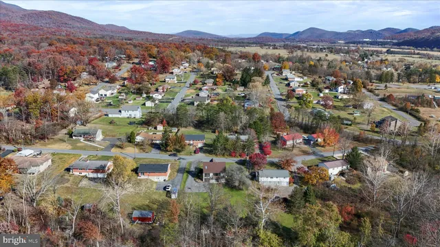 $179,900 | 16502 South Conda Way, Rawlings, MD 21557