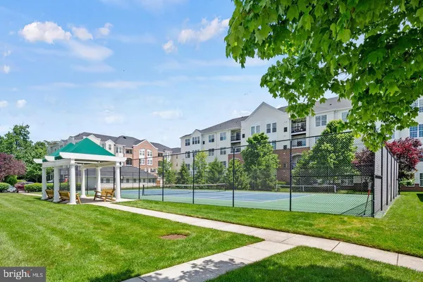 $485,000 | 6150 Shadywood, Unit 207, Elkridge, MD 21075