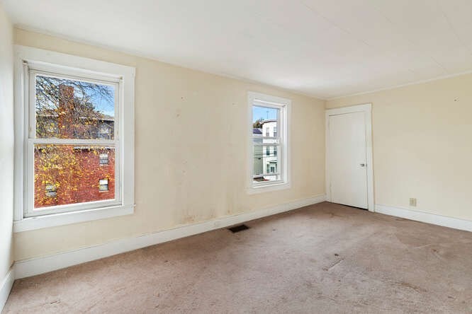 58 Howard Street Lynn, MA 01902 - Photo 13 of 20