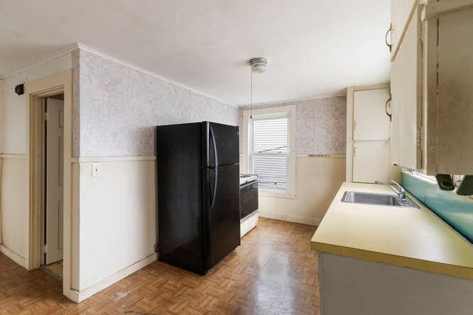 58 Howard Street Lynn, MA 01902 - Photo 10 of 20