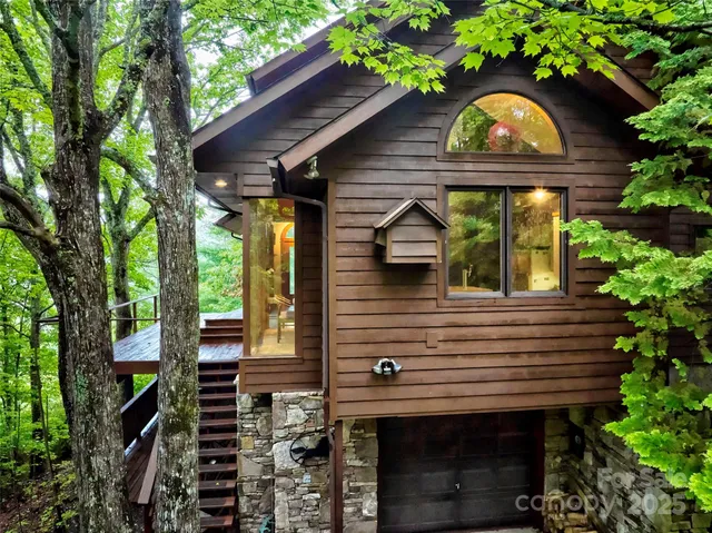 $575,000 | 565 Silver Ridge Road, Bryson City, NC 28713