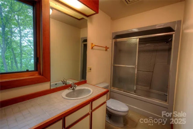 $575,000 | 565 Silver Ridge Road, Bryson City, NC 28713