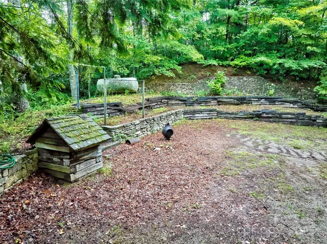 $575,000 | 565 Silver Ridge Road, Bryson City, NC 28713