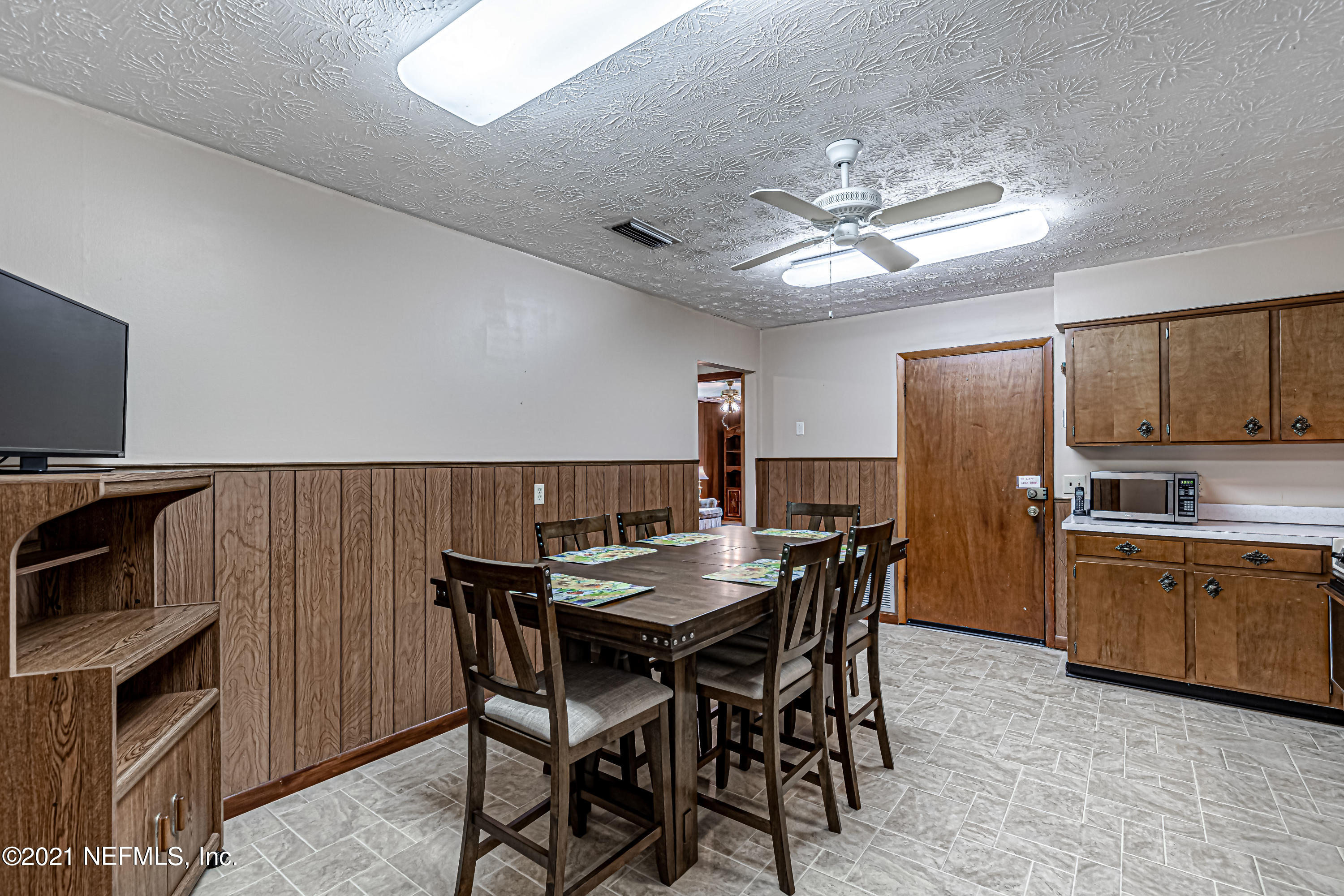 10994 Wingate Road Jacksonville, FL 32218 - Photo 12 of 31 18-Kitchen