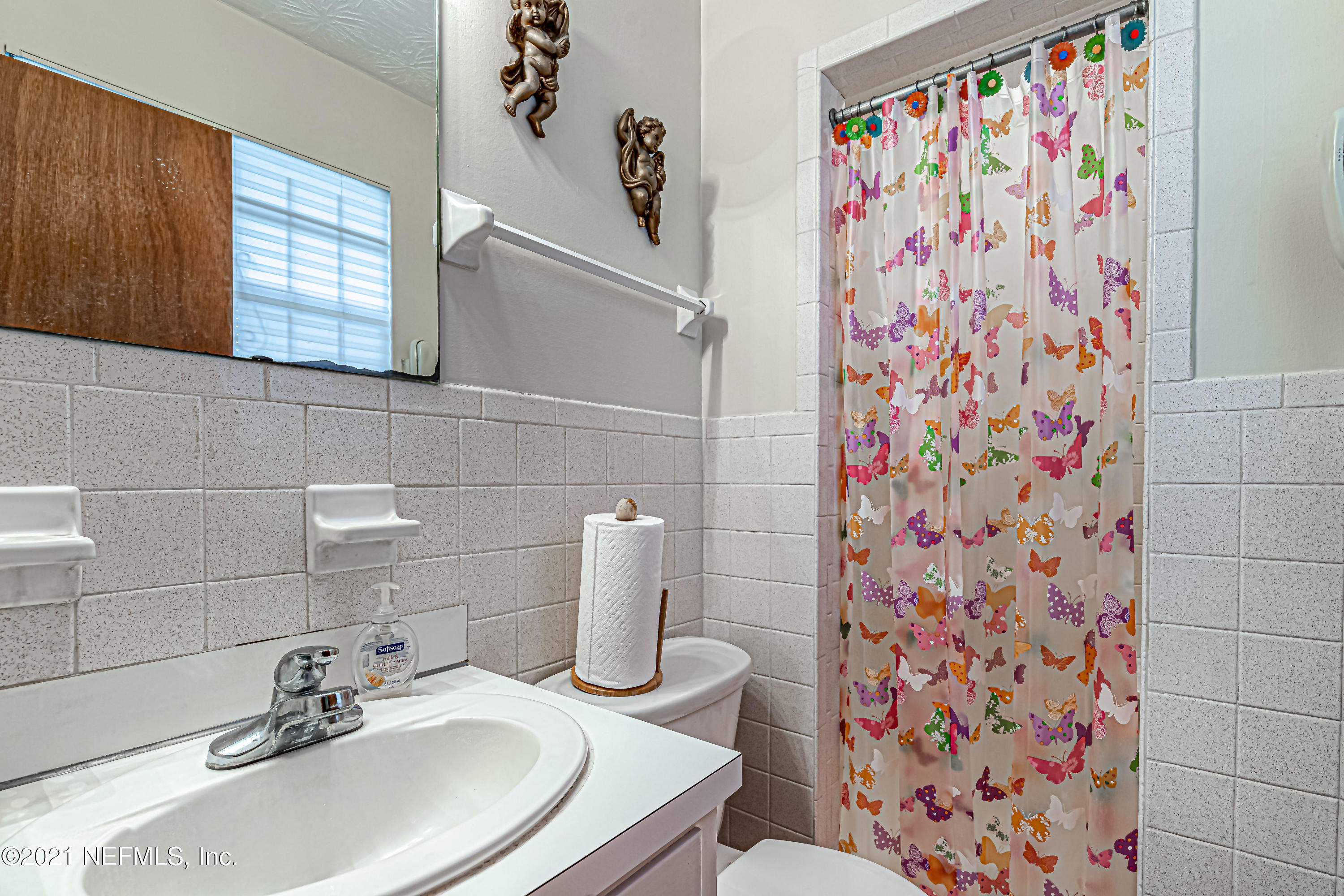10994 Wingate Road Jacksonville, FL 32218 - Photo 16 of 31 22-Owner's Bathroom
