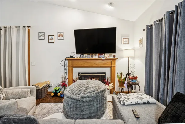 $269,900 | 16738 Natoma Drive, Lockport, IL 60441