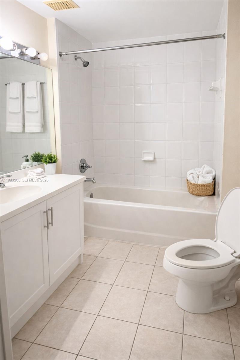 7940 North Nob Hill Road, Unit 102 Tamarac, FL 33321 - Photo 7 of 9