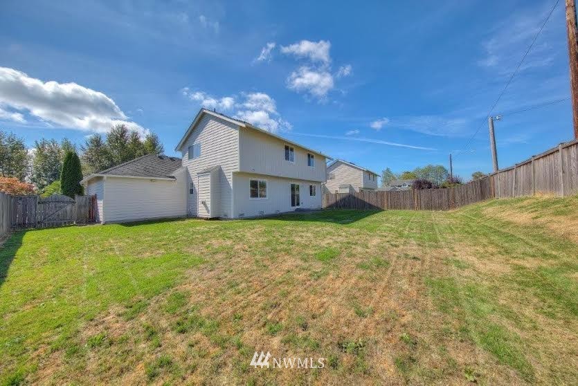 5508 Northeast 3rd Lane Renton, WA 98059 - Photo 16 of 17