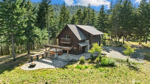 $1,395,000 | 190 Orphan Nugget Lane, Cle Elum, WA 98922