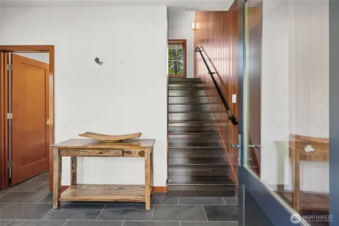 $1,395,000 | 190 Orphan Nugget Lane, Cle Elum, WA 98922